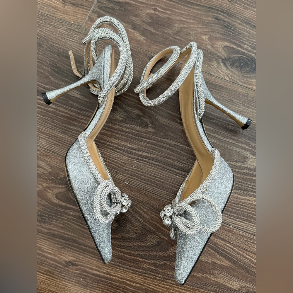 MACH & MACH Double Bow Glitter Pumps - Picture 6 of 8